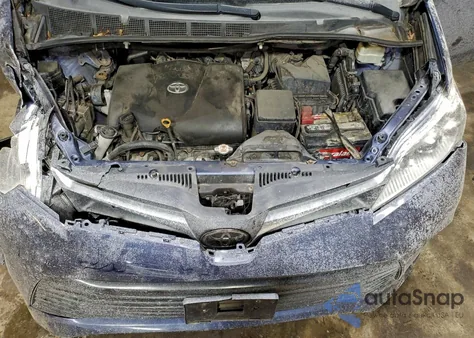 2018 Toyota Sienna Le from USA, damaged, VIN 5TDKZ3DC8JS937990